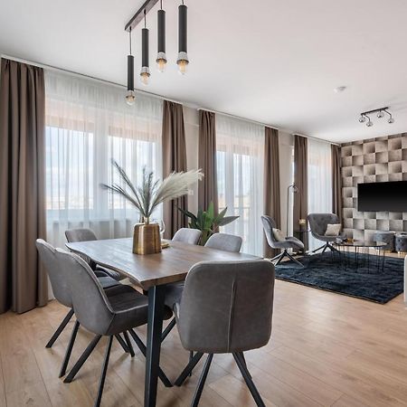 The Rose Garden Budapest Apartments Zewnętrze zdjęcie