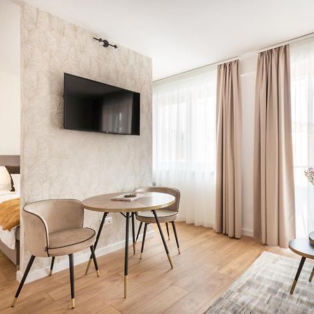 The Rose Garden Budapest Apartments Zewnętrze zdjęcie