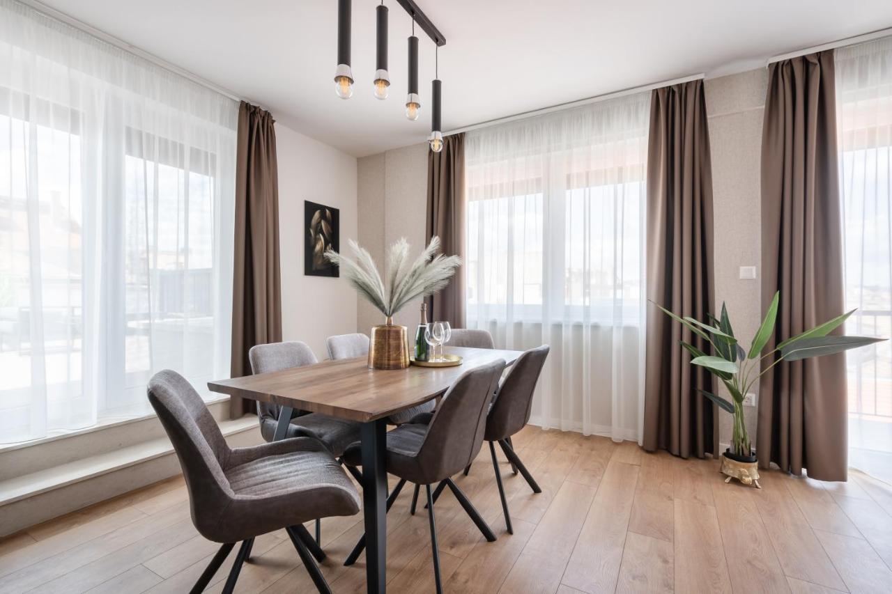 The Rose Garden Budapest Apartments Zewnętrze zdjęcie