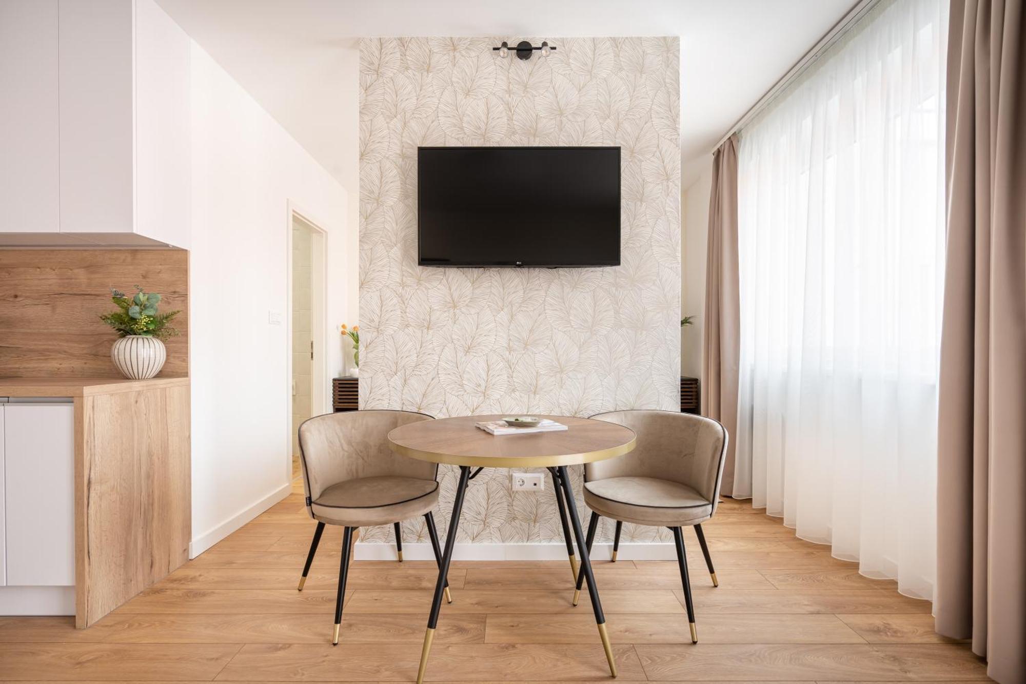 The Rose Garden Budapest Apartments Zewnętrze zdjęcie