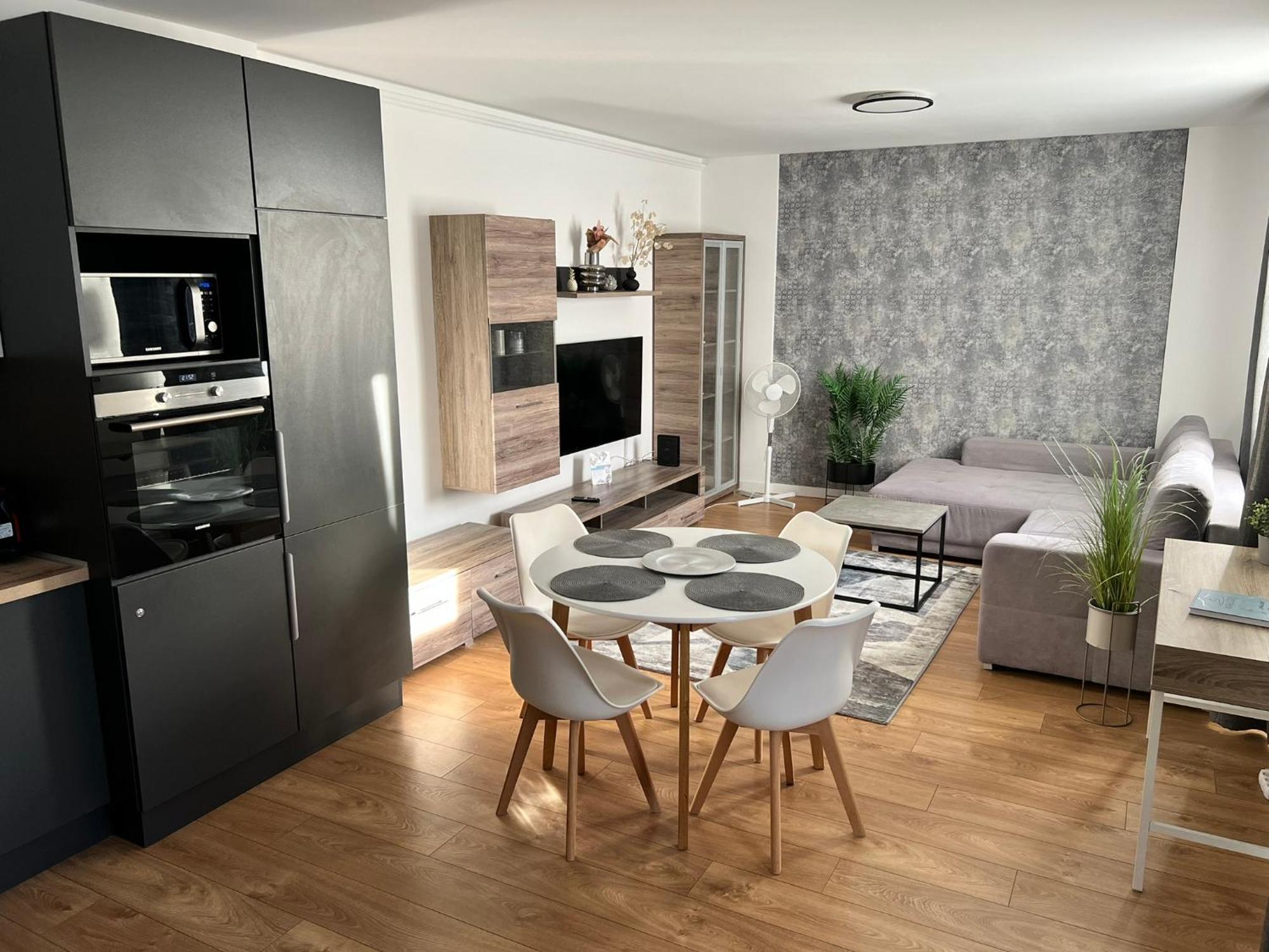 The Rose Garden Budapest Apartments Zewnętrze zdjęcie